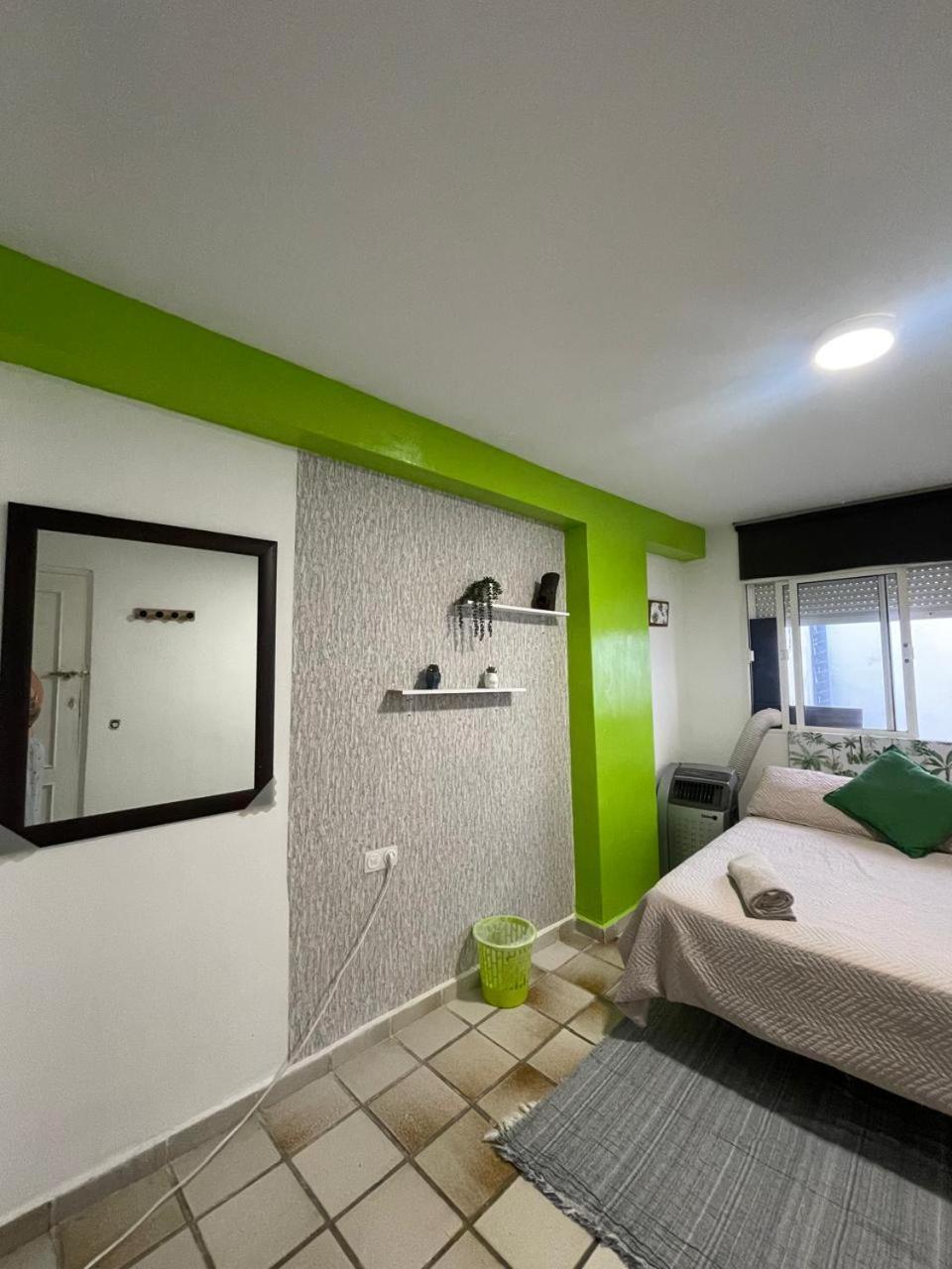 Habitacion Muy Centrica. Granada Exterior photo